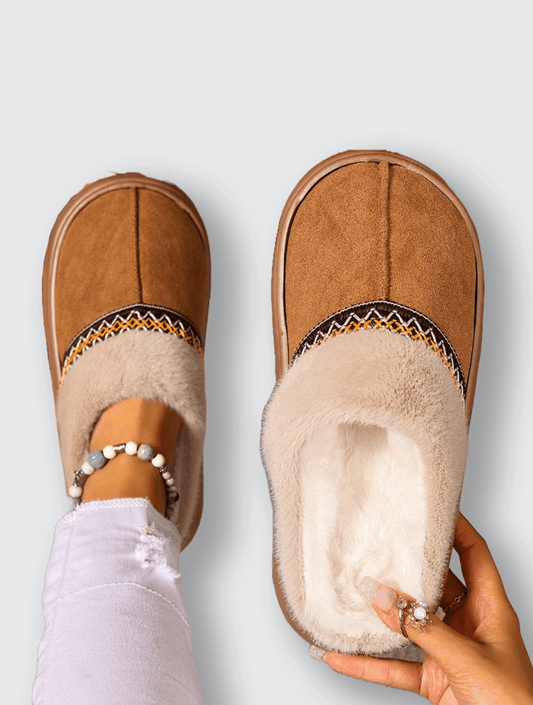 Karolina – Slip - ons som håller dig varm och bekväm - Véloria Studios