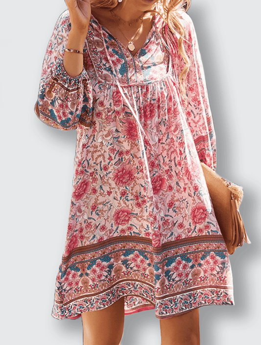 Soféa - Klänningen som gör vardagen enkel och elegant - Véloria Studios