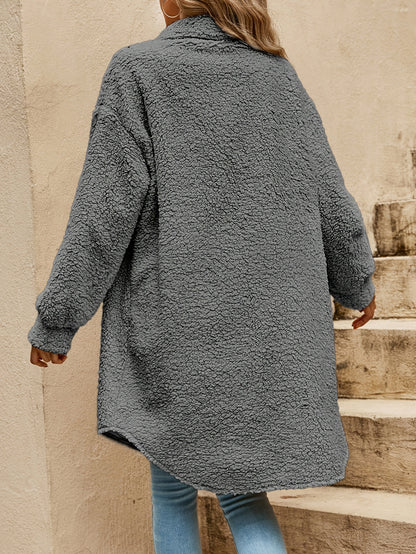 Milou – Kappan som bär elegans genom varje steg