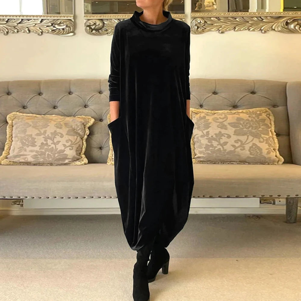 Ingvor – Stilren och bekväm klänning för hösten