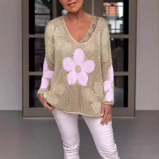 Frideborg – Lätt och luftig blus med blomdetaljer