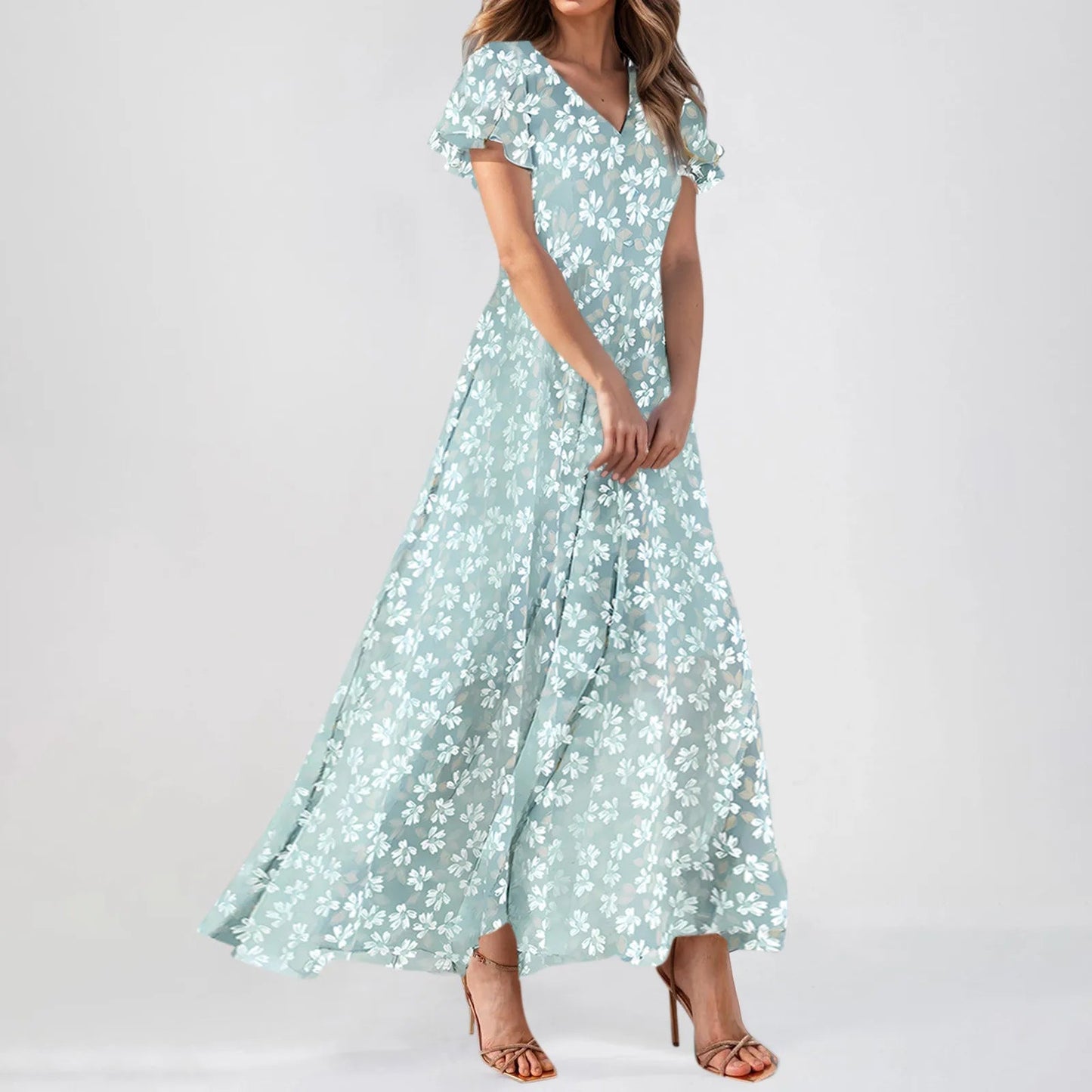 Agnetha – Stilren klänning med elegant känsla - Véloria Studios