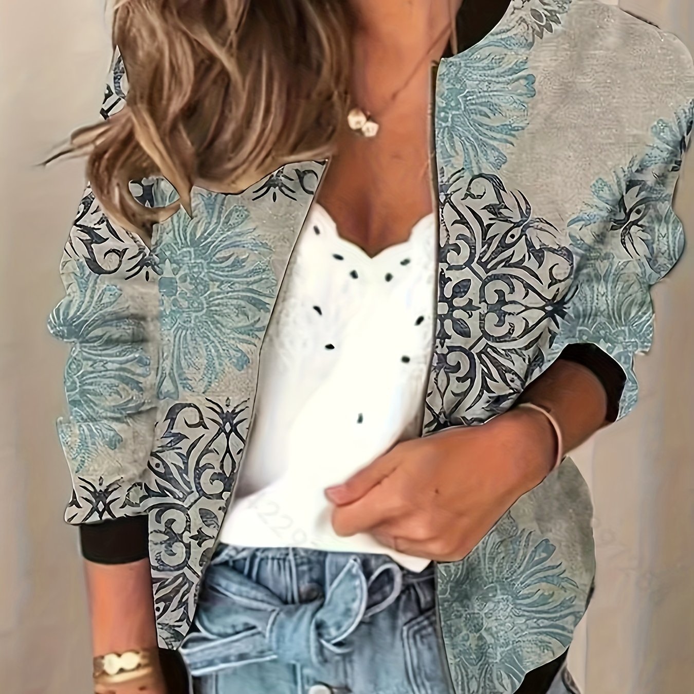 Ellika – Vintage jacka med unik retrostil