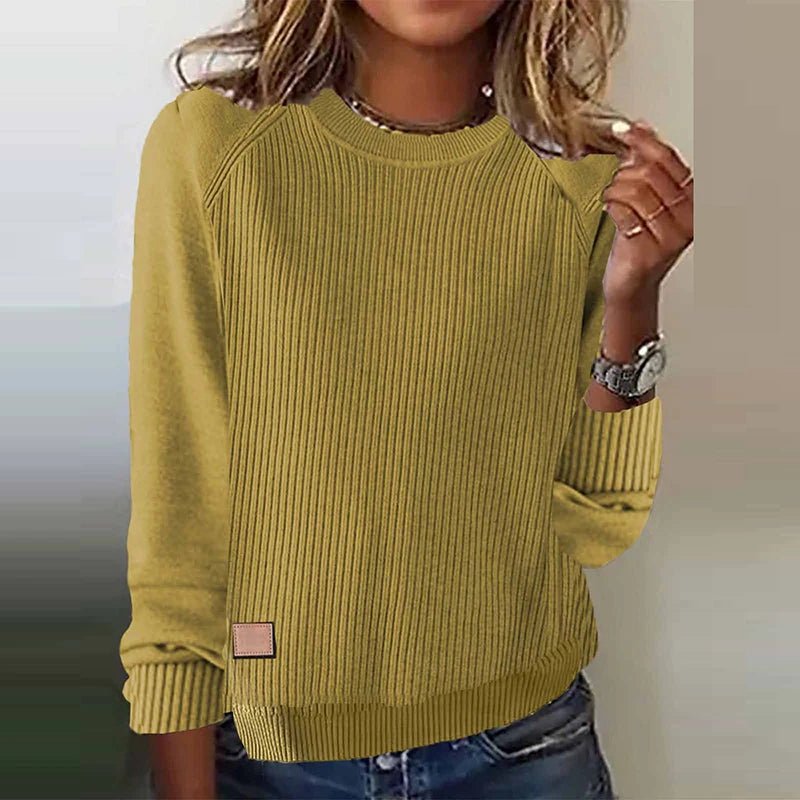 Hannelie – Tröjan som låter enkelhet bli ett statement - Véloria Studios