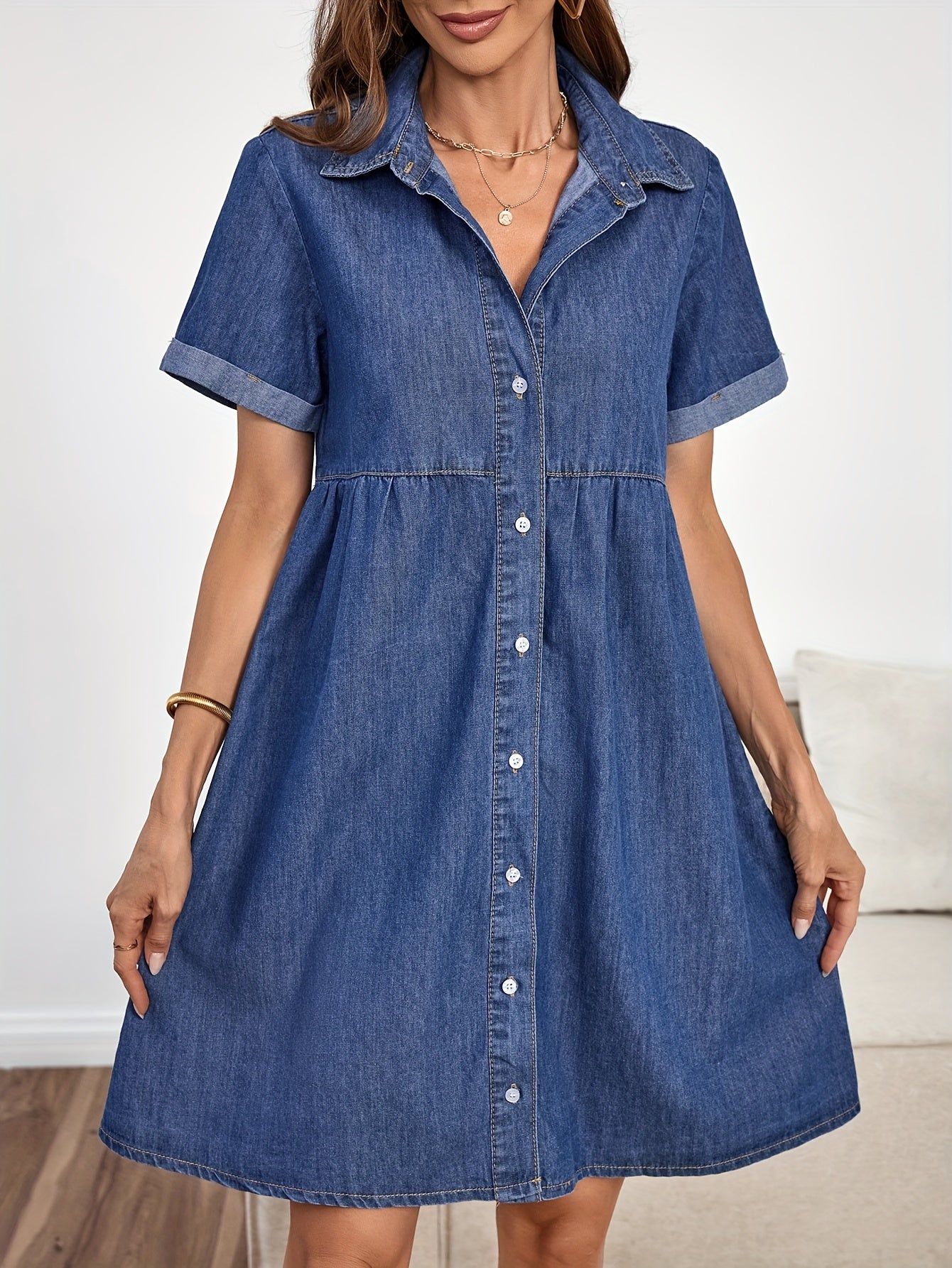 Helena – Klassisk denim med sofistikerad elegans - Véloria Studios