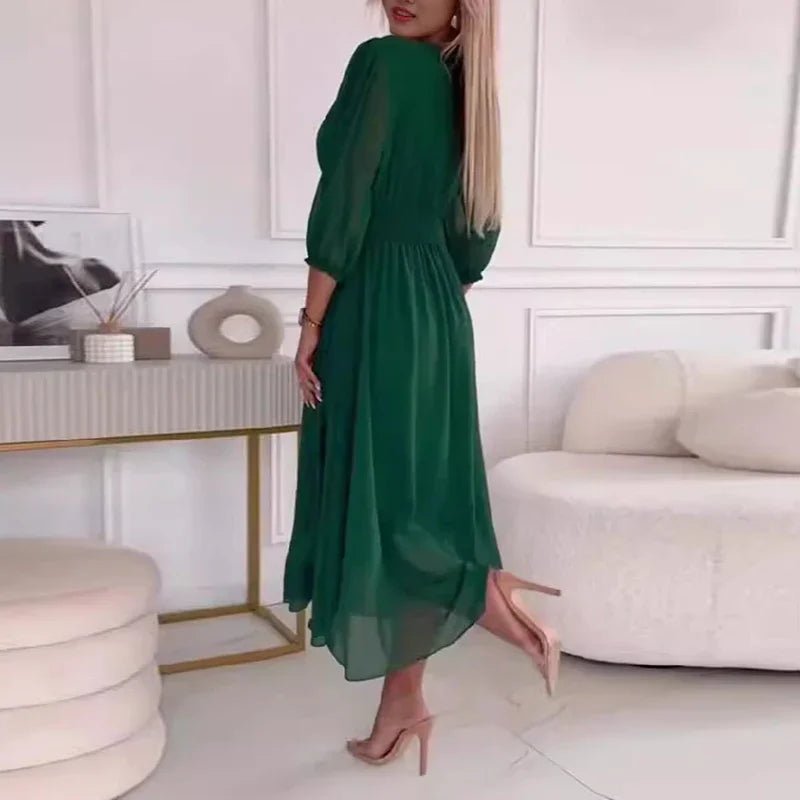 Helena – Lätt och elegant klänning för alla tillfällen - Véloria Studios