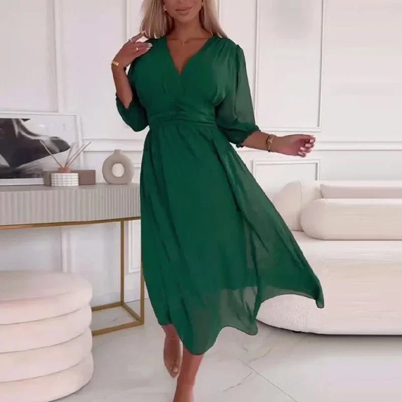 Helena – Lätt och elegant klänning för alla tillfällen - Véloria Studios