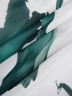 Ingeborg – Maxiklänningen som rör sig med dig - Véloria Studios