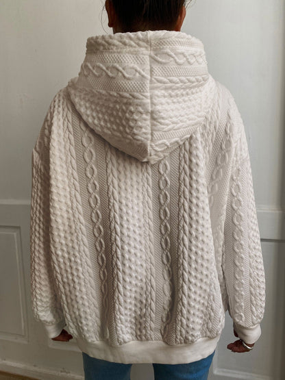 Mariel – Huvtröjan som omfamnar dig med komfort - Véloria Studios