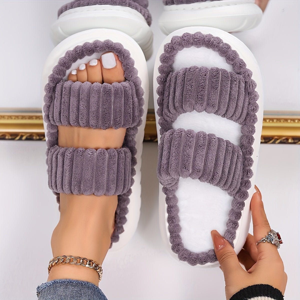 Michaela – Slip - ons som förenar enkelhet och komfort - Véloria Studios