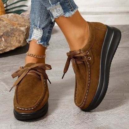 Ninni Comfort – Bekväma sneakers för vardagens alla steg - Véloria Studios