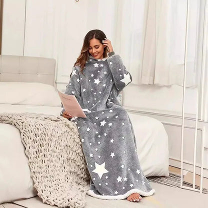 Xylviana – Nattklänningen som omsluter dig med värme och mjukhet - Véloria Studios